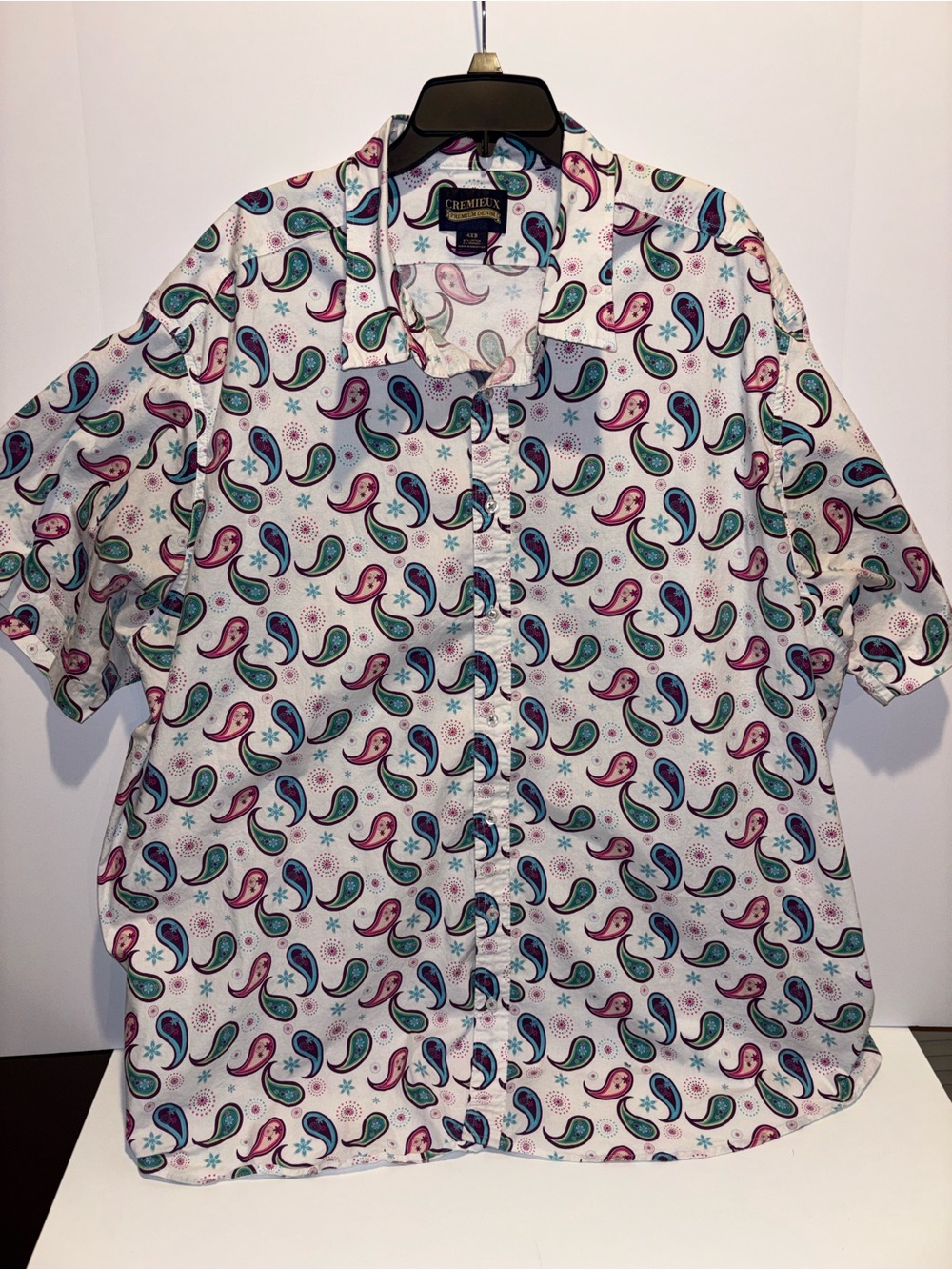 Daniel Cremieux Big and Tall White Paisley Short-Sleeve Button-Up Shirt